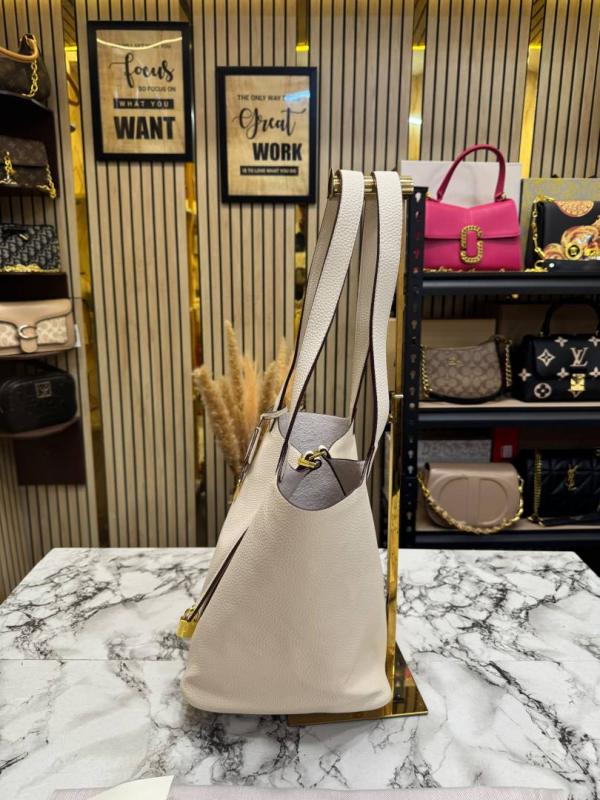 Hermees Picotin Lock Style Leather Tote Bag With Dust Bag (White)