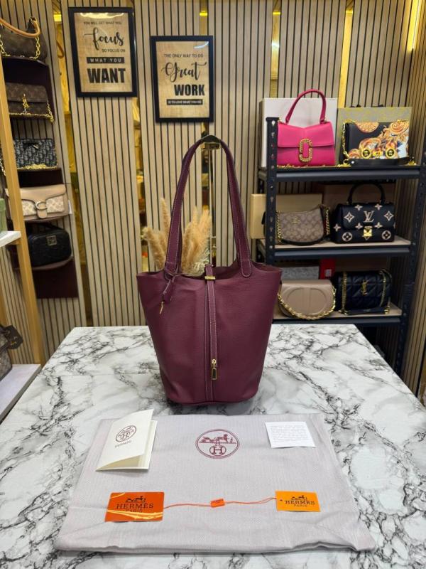 Hermees Picotin Lock Style Leather Tote Bag With Dust Bag (Wine)