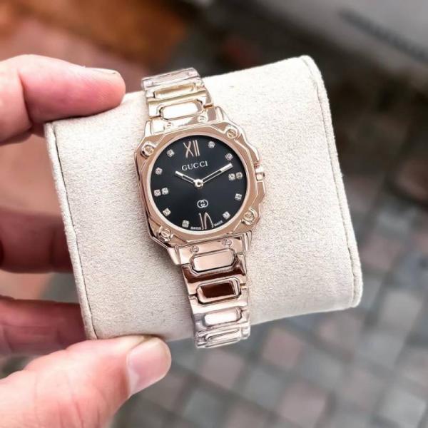 Gucc Ladies Diamond watch