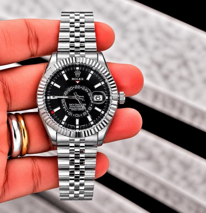 Roleex Sky Dweller Black Dial Jubilee 42mmx