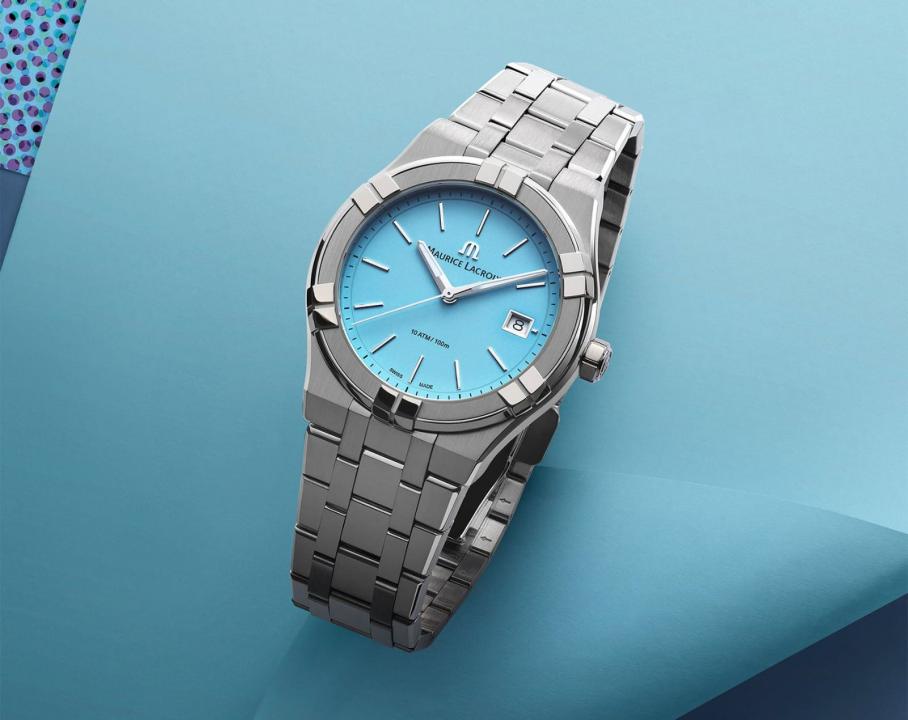 Maurice Lacroix Aikon Quartz 40mm With A Vibrant TurquoiseLight Blue Dial