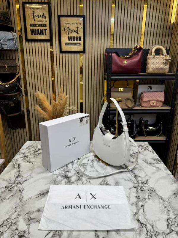 Arma Exchange AX Crescent Moon Shoulder Bag With Box And Dust Bag (White 2346)