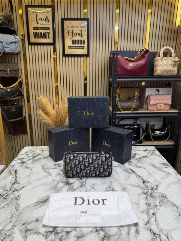Christian Dio Oblique Jacquard Bow Chain Crossbody Bag (2800-Black)