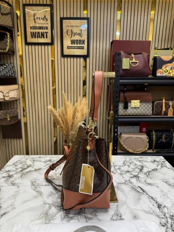 Michael Kor Mercer Premium Quality Bucket Bag With Dust Bag (Brown) (V 198)