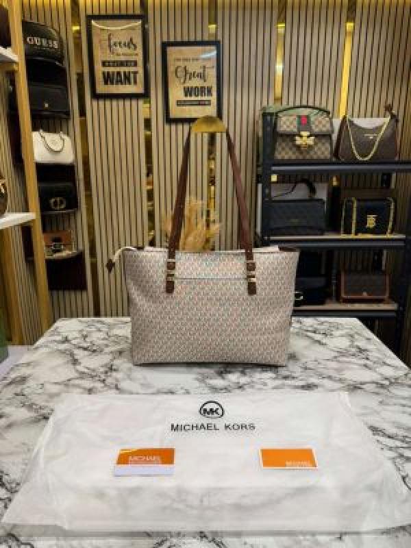 Michael Kor Jet Set Zip Logo Large Tote Bag With Dust Bag (Beige) (M04)