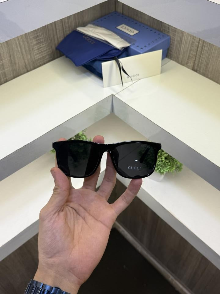 Guccci 0381 Sunglass