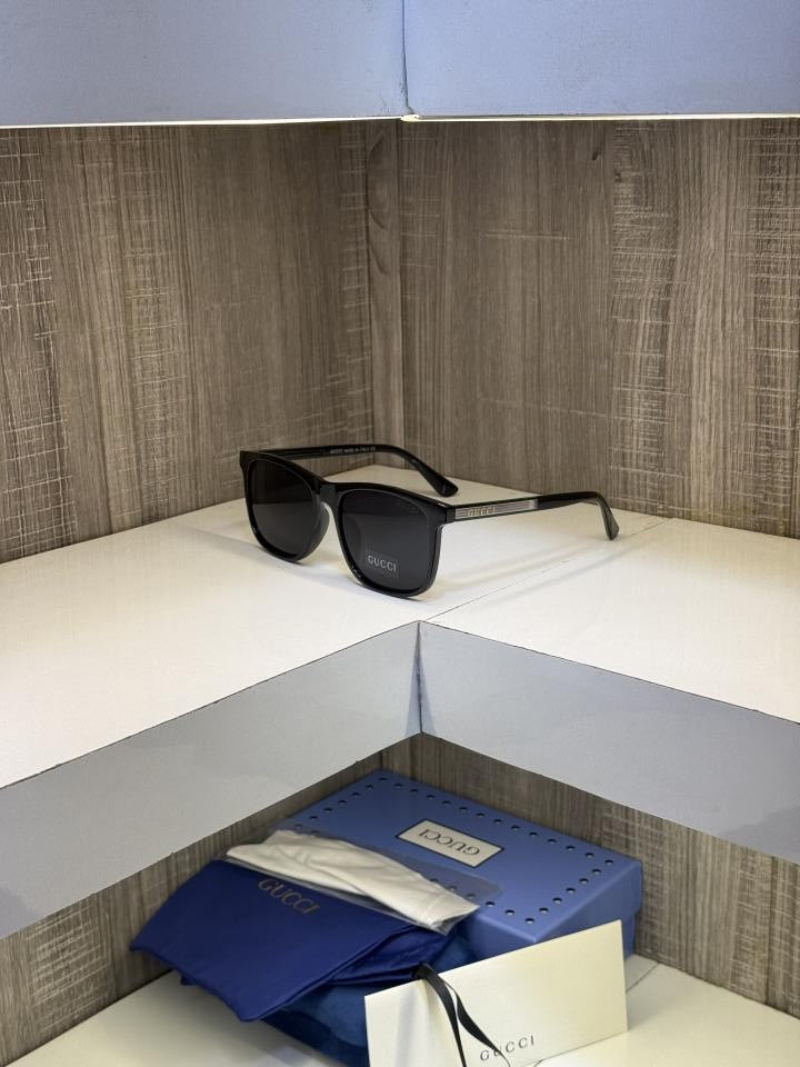 Guccci 0381 Sunglass
