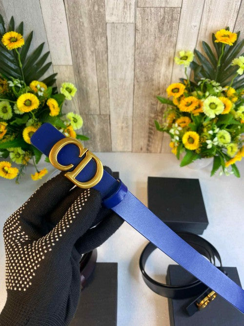 CD DIOO_R LADIES BELT WID OG BOX CARD