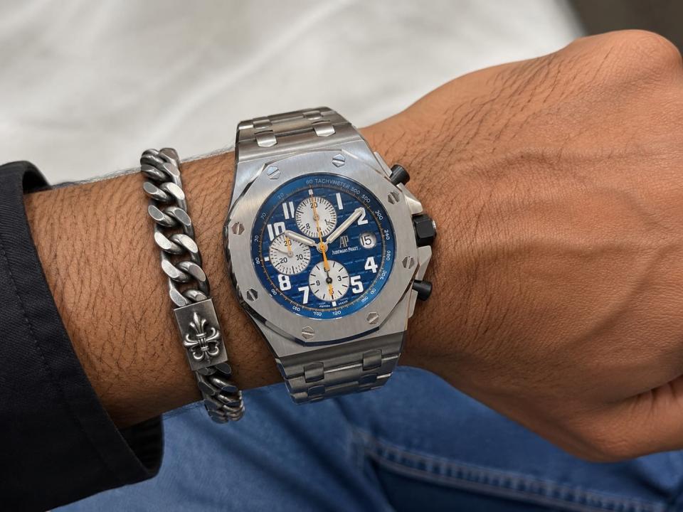 Audemars Pigueat Royal Oak Offshore Chronograph In Silver Navy Blue Dial With And Black Sub-Counters