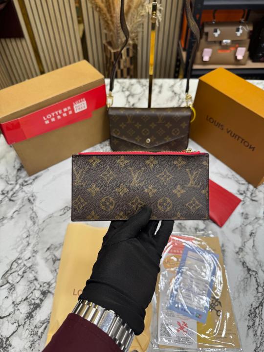 Loui Vuitton Pochette Felicie Three In One With Double Box And Dust Bag