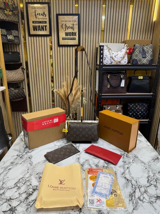 Loui Vuitton Pochette Felicie Three In One With Double Box And Dust Bag