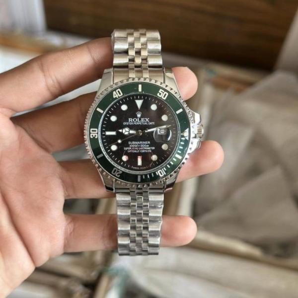 Roleex Submariner Quartz 1st Qualtiy