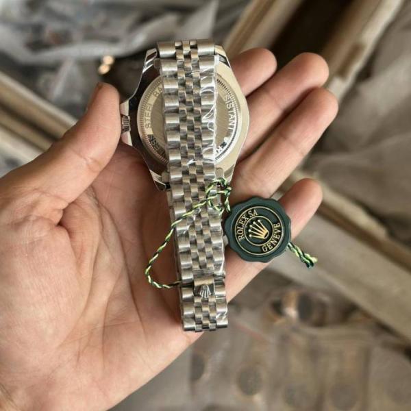 Roleex GMT Master 2 Quartz Best quality