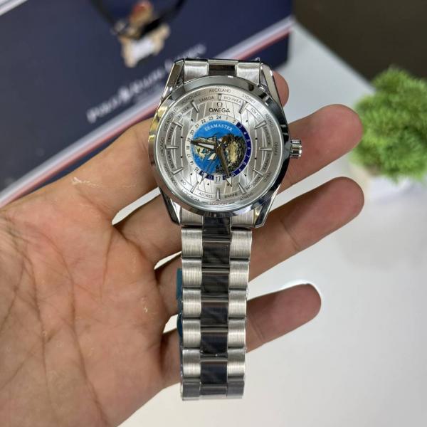 Omegga Seamaster Aqua Terra World Map ( Swift Movement )