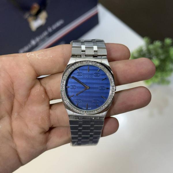 Gucc 25H Mens Premium watch