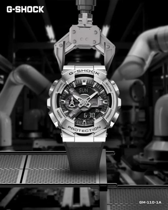 Casio g shock gm110 silver