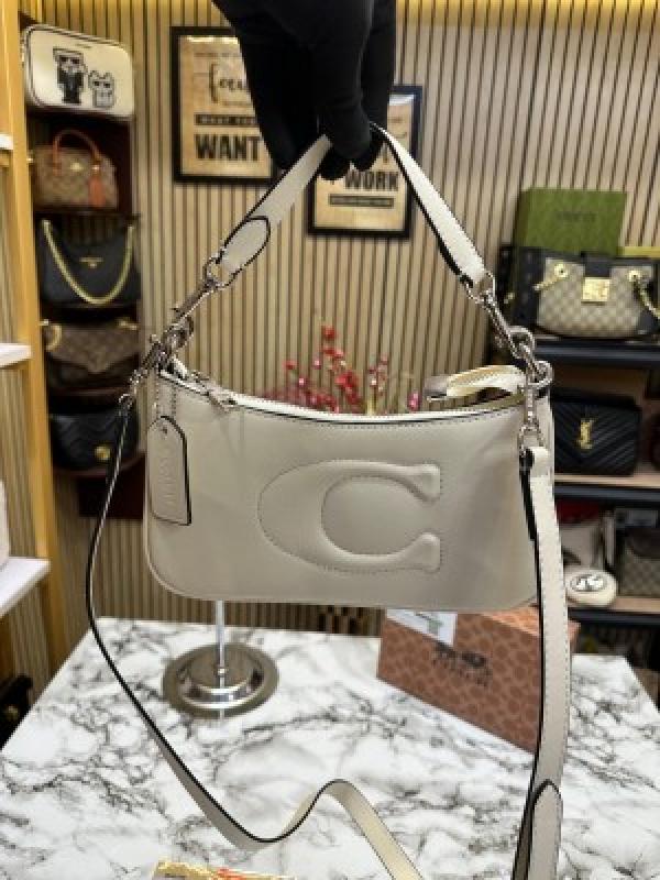 Coac_Teri_Shoulder_Bag_With_Box_And_Dust_Bag_(White)