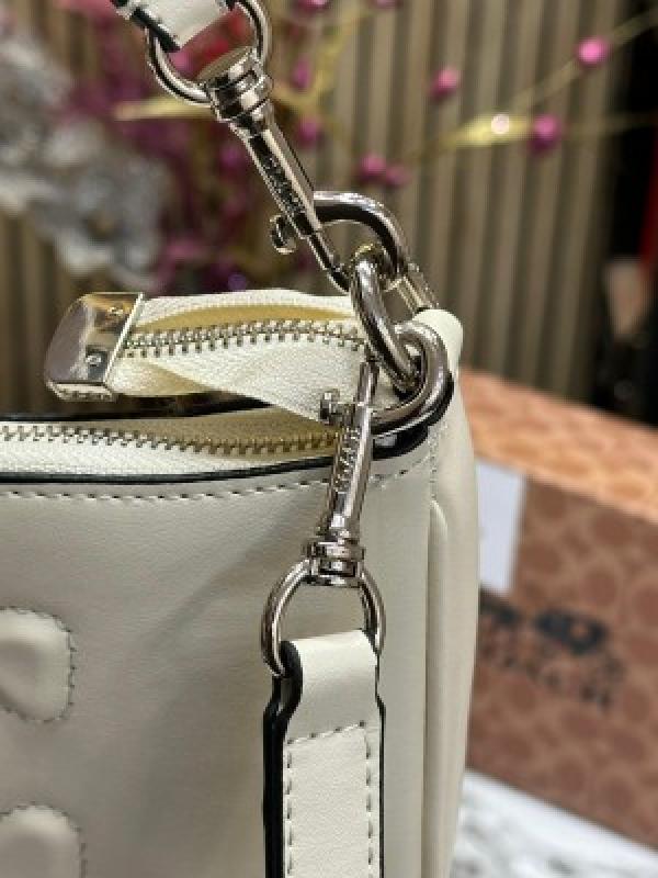 Coac_Teri_Shoulder_Bag_With_Box_And_Dust_Bag_(White)