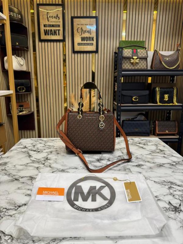 Michael Kor Cynthia Signature Logo Satchel Bag With Dust Bag (Brown) (F-2001)