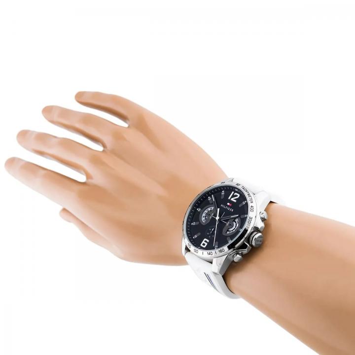 Tommy Hilfigeer Decker White Silicone Straps Matte Black Multi-Dial