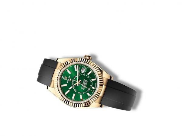 Roleex Sky-Dweller yellow Gold with Green Dial Black Oysterflex Strap
