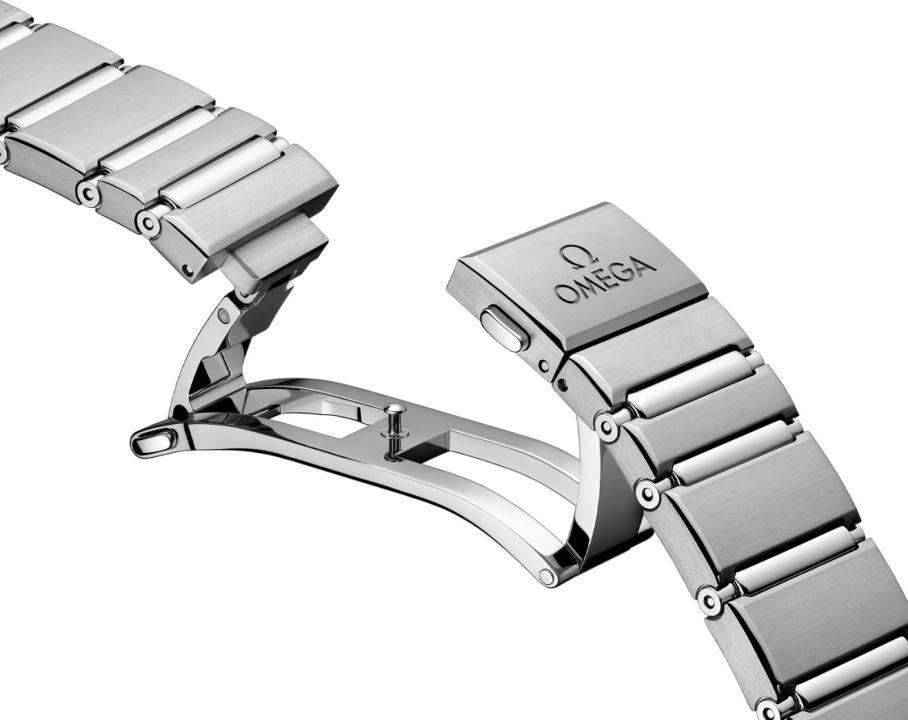 Omegga De Ville Prestige Co-Axial Chronometer Silver Black Dial