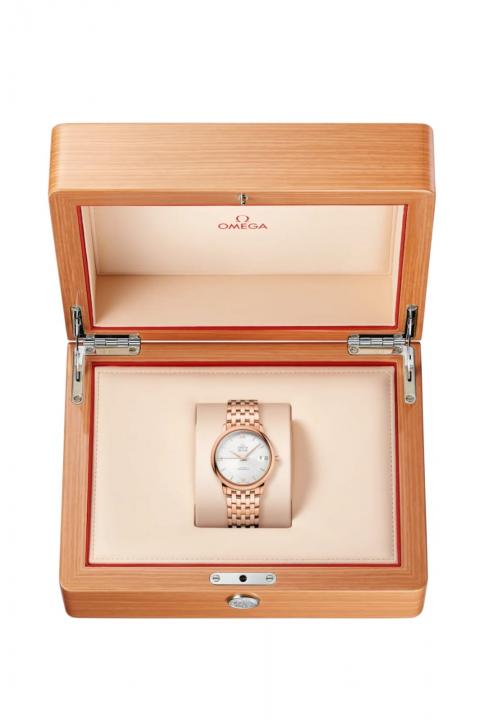 Omegga De Ville Prestige Co-Axial Chronometer Rose Gold White Dial