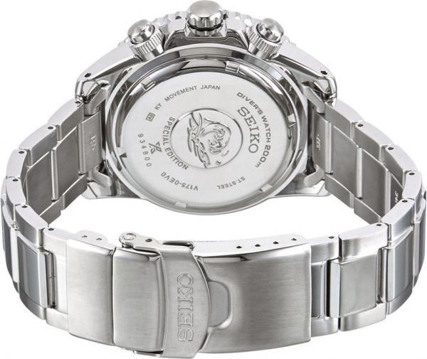 Seiko Prospex SSC741P1 solar chronograph divers