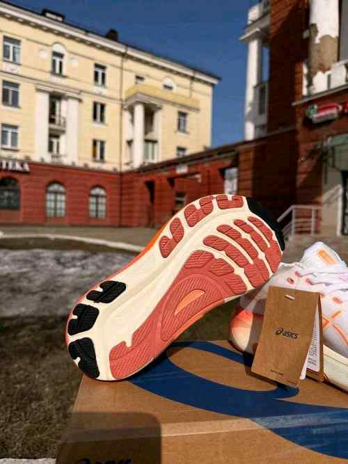 ASICcSS Gel-Kayano 31White Faded Orange