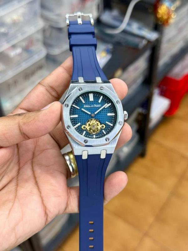 Audemars Pigue AUTOMATIC SILVER BLUE