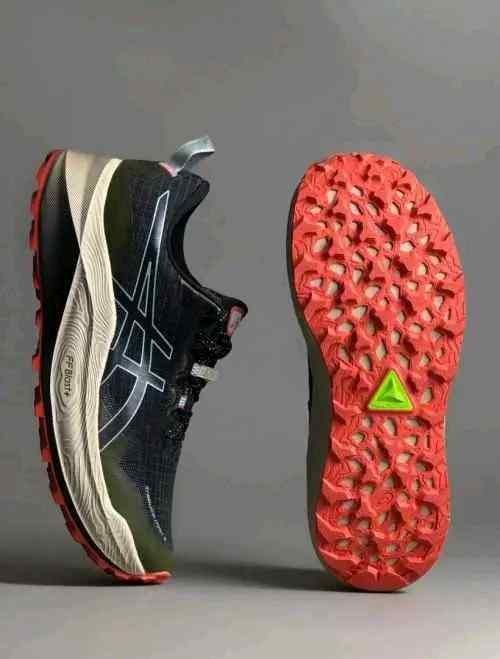 Asiccss Trabuco Max Black Green