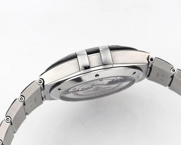 Omegga Constellation 41MM Co-Axial Master Chronometer Silver Chain Blue Dial