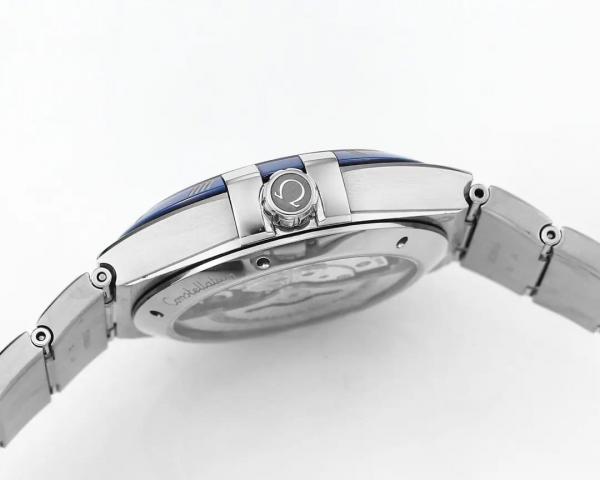 Omegga Constellation 41MM Co-Axial Master Chronometer Silver Chain Blue Dial