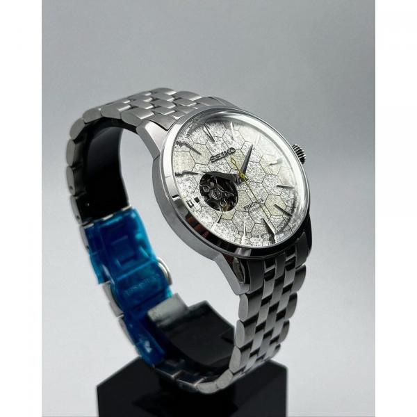 Seiko Presage Automatic Open-heart Dial White Silver Honeycomb Dial