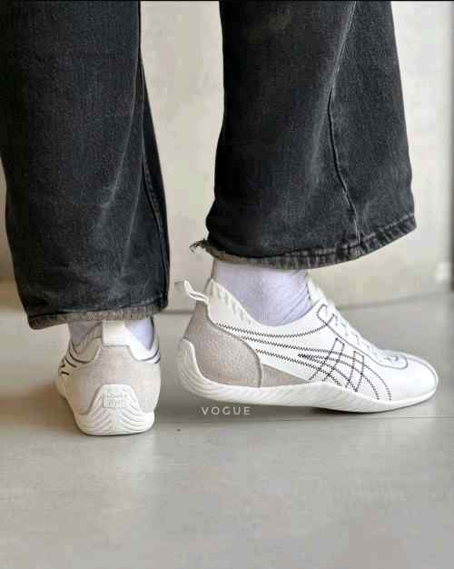 Onittsukaa Tiger Sclaw White
