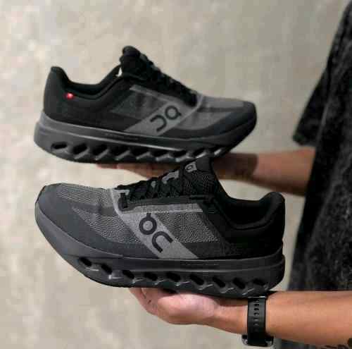 On Cloud Surfer Next Black