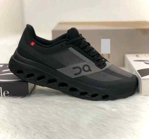 On Cloud Surfer Next Black
