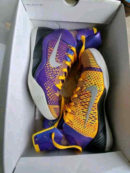 nikkee Kobe 9 Elite high  Team Showtime