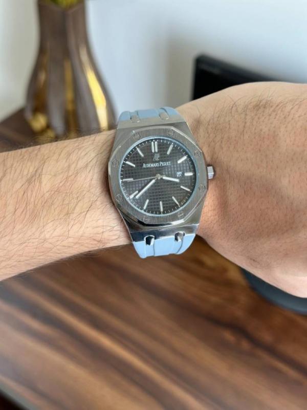 Audemars Pigue Quartz