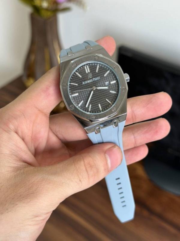 Audemars Pigue Quartz