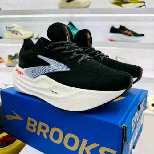 Brooks Glycerin max black White