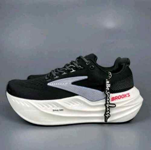 Brooks Glycerin max black White