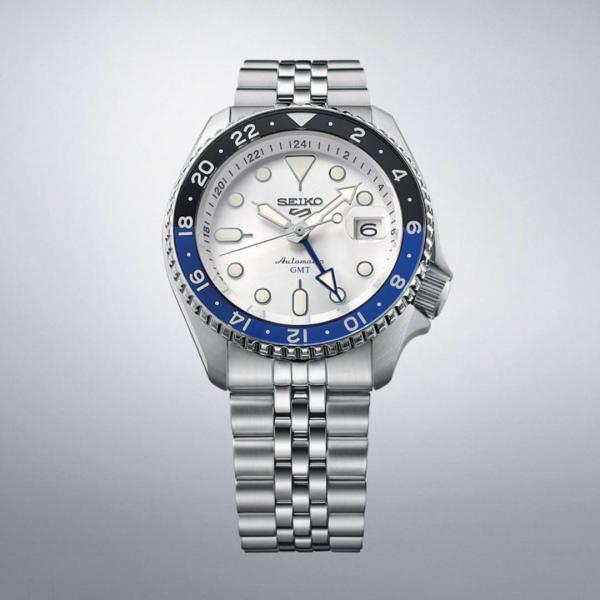 Seiko 5 Sports Japan Machine silver white