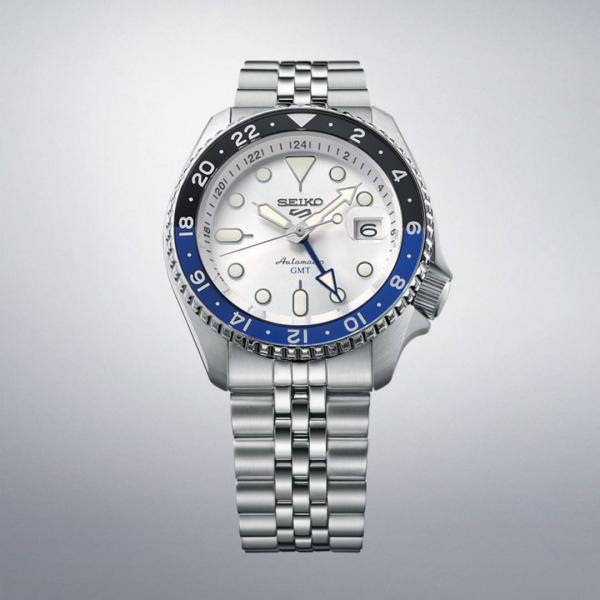 Seiko 5 Sports Japan Machine silver white