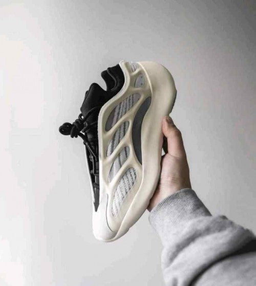 Adidaass. Yeezy 700 V3 Azael
