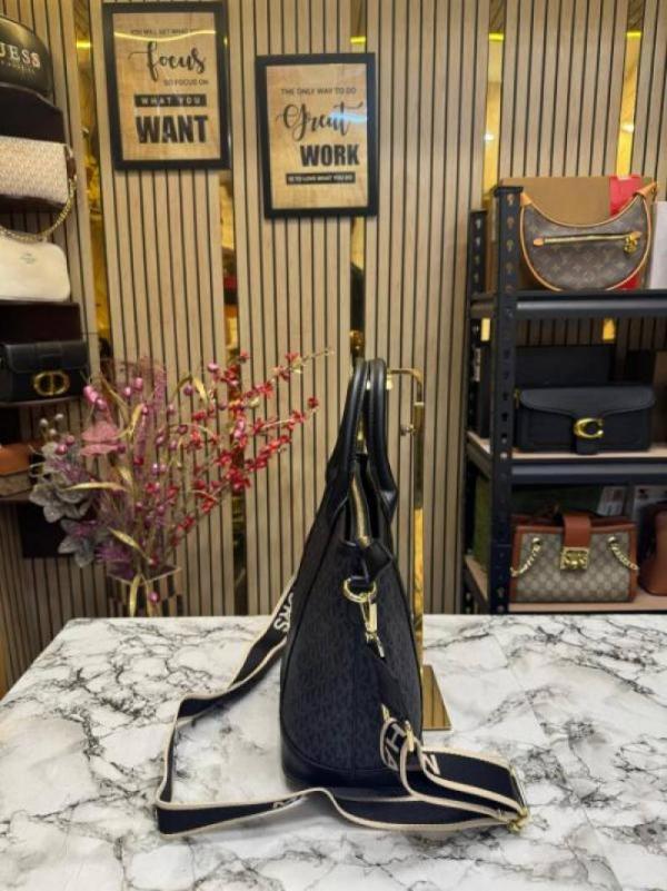 Michael Korrs Logo Signature Satchel Handbag With Dust Bag (Black) (V-24002)