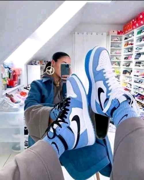 jordan retro 1 high UNIVERSITY BLUE LEATHER SHINE semi ua for her