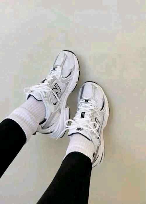 Neww Balance 530 WHITE NAVY for her