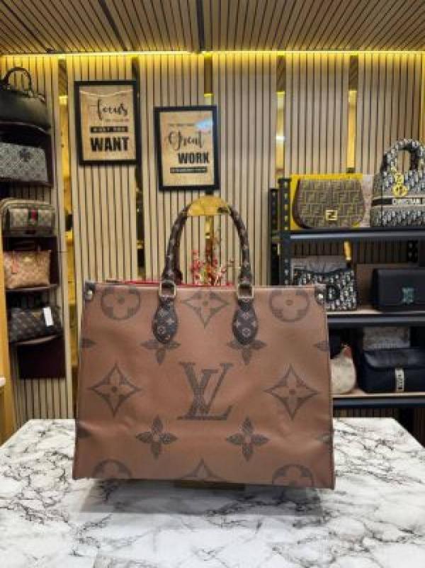 Louiis vuitton premium onthego with dust bag (brown)