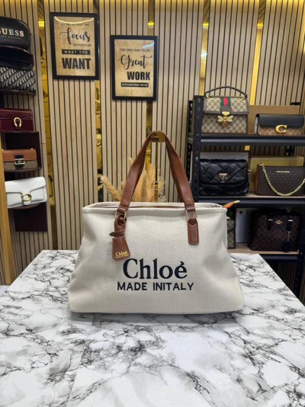 Chloe Woody Canvas Medium Logo Tote Bag ( 355)